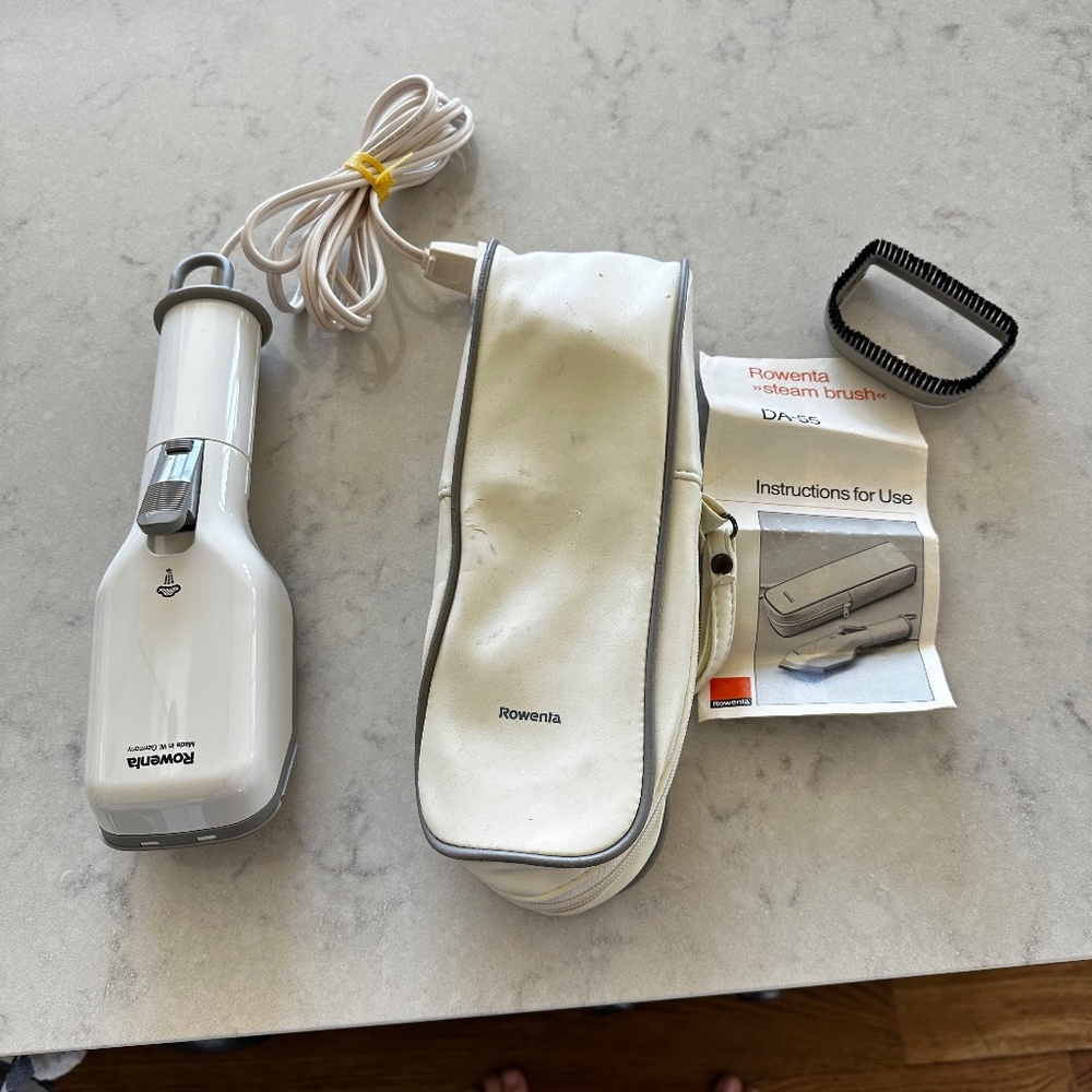 Vintage Rowenta Steambrush Iron DA-55 complete